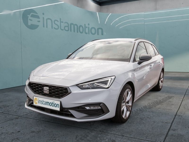 Weiß Gebraucht 2024 Seat Leon ST FR Kombi | 26.930 € (Fairer Preis) - Bild 1/4
