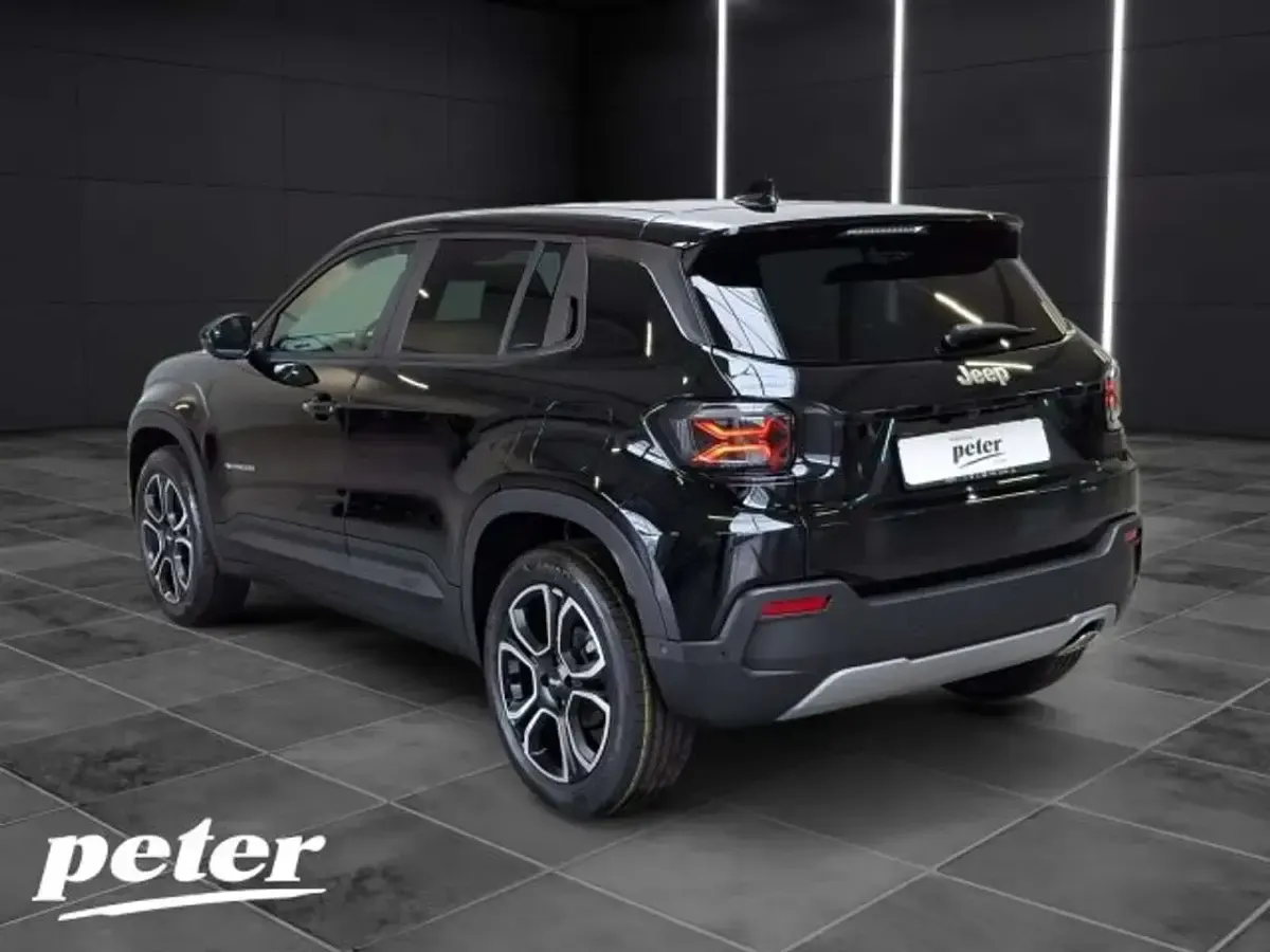 Neu Jeep Avenger Summit 110 PS (80 kW) 2026 Volcano black SUV