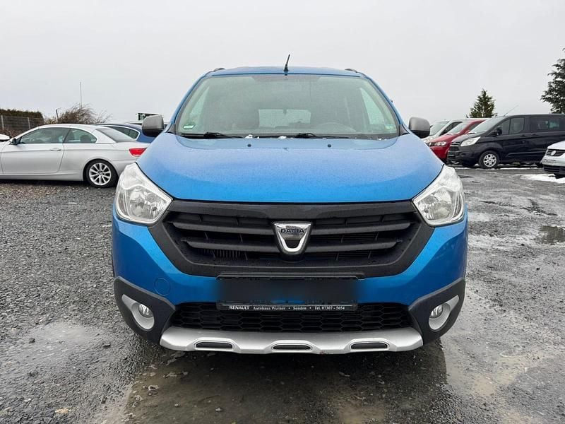 Gebraucht Dacia Lodgy 116 PS (85 kW) 2015 Blau Van / Kleinbus