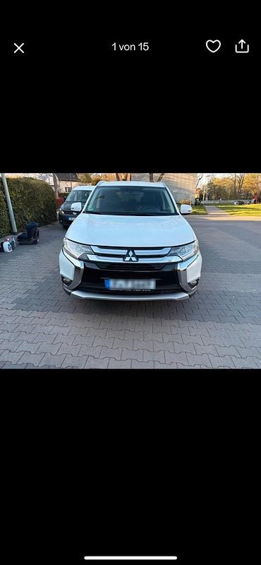 Weiß Gebraucht 2016 Mitsubishi Outlander SUV | 11.200 € - Bild 1/4