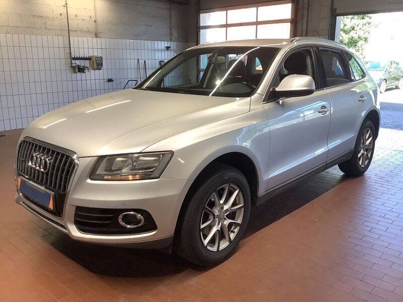 Silber Gebraucht 2013 Audi Q5 Sport SUV | 10.999 € (Superpreis) - Bild 1/4