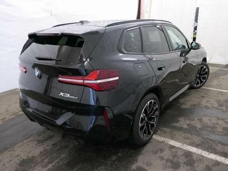 Gebraucht BMW X3 M Sport 197 PS (144 kW) 2025 Saphirschwarz (metallic) SUV