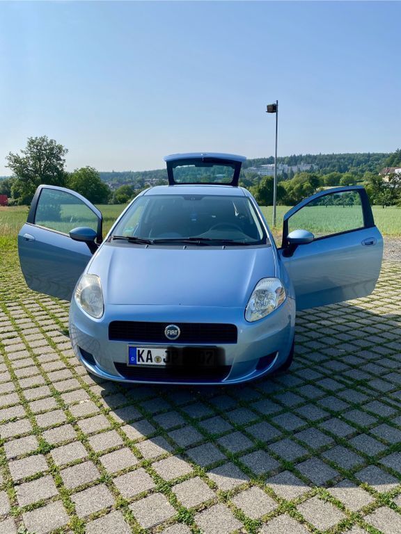 Blau Gebraucht 2006 Fiat Grande Punto Dynamic Kleinwagen | 2.000 € (Teuer) - Bild 1/4