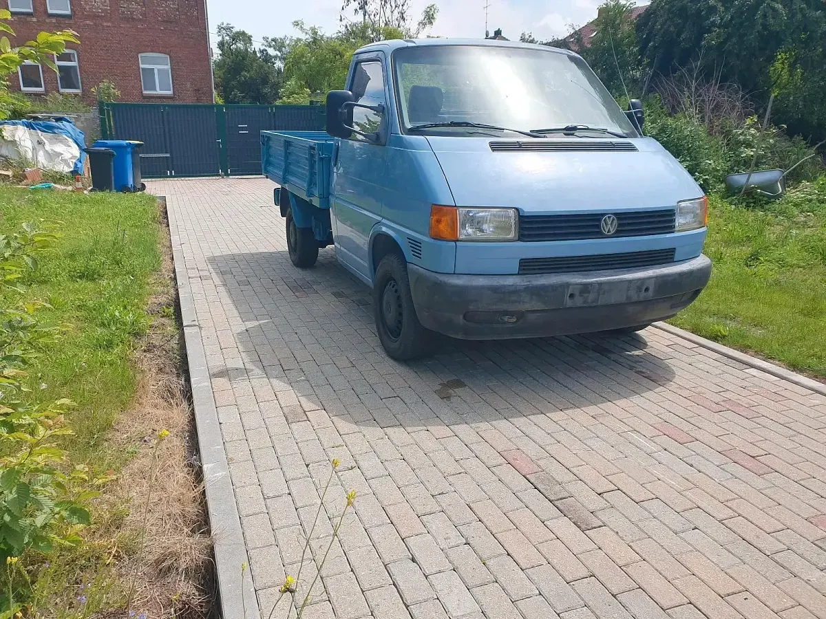 Gebraucht VW T4 69 PS (50 kW) 1997 Blau Van
