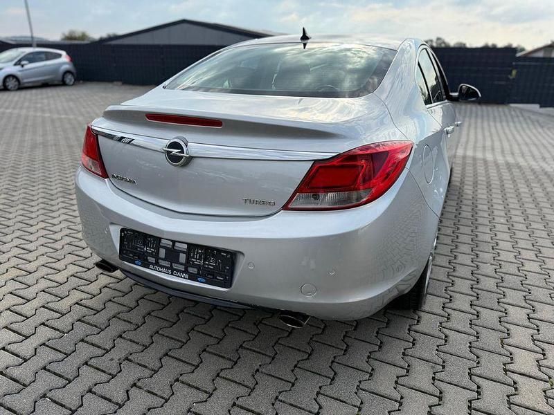 Gebraucht Opel Insignia Edition 179 PS (131 kW) 2009 Silber Limousine