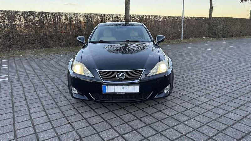 Gebraucht Lexus IS220d Luxury Line 177 PS (130 kW) 2007 Schwarz Limousine