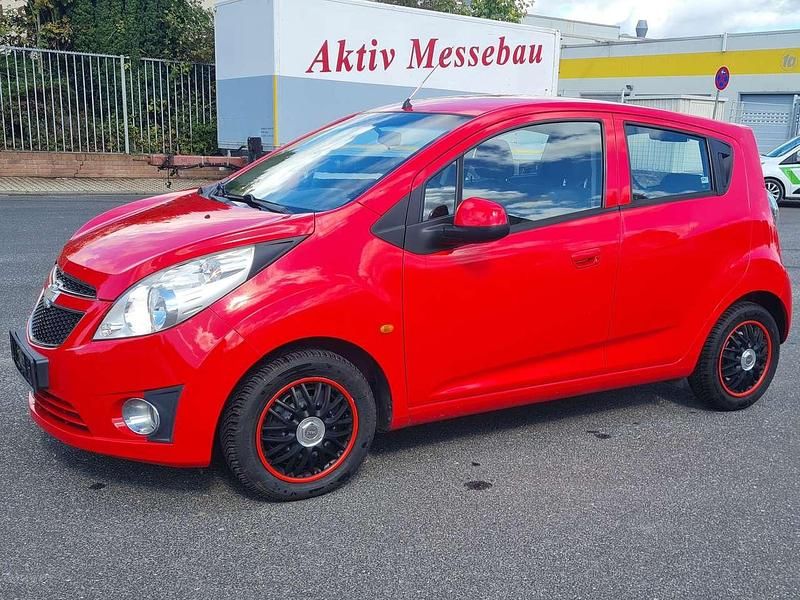 Rot Gebraucht 2011 Chevrolet Spark LS Kleinwagen | 3.290 € (Fairer Preis) - Bild 1/4