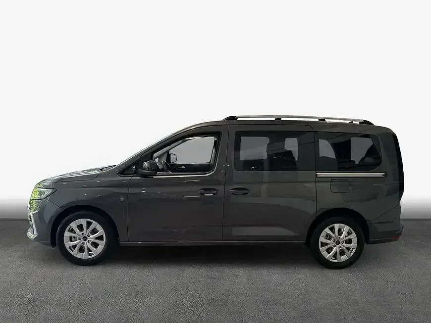 Neu Ford Tourneo Titanium 116 PS (85 kW) 2026 Grau Van / Kleinbus