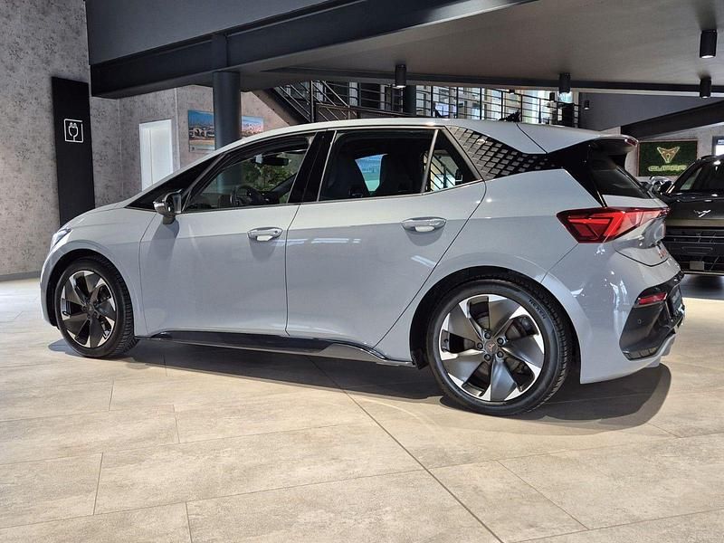 Gebraucht Cupra Born 110 kW (150 PS) 2023 Grau Kleinwagen