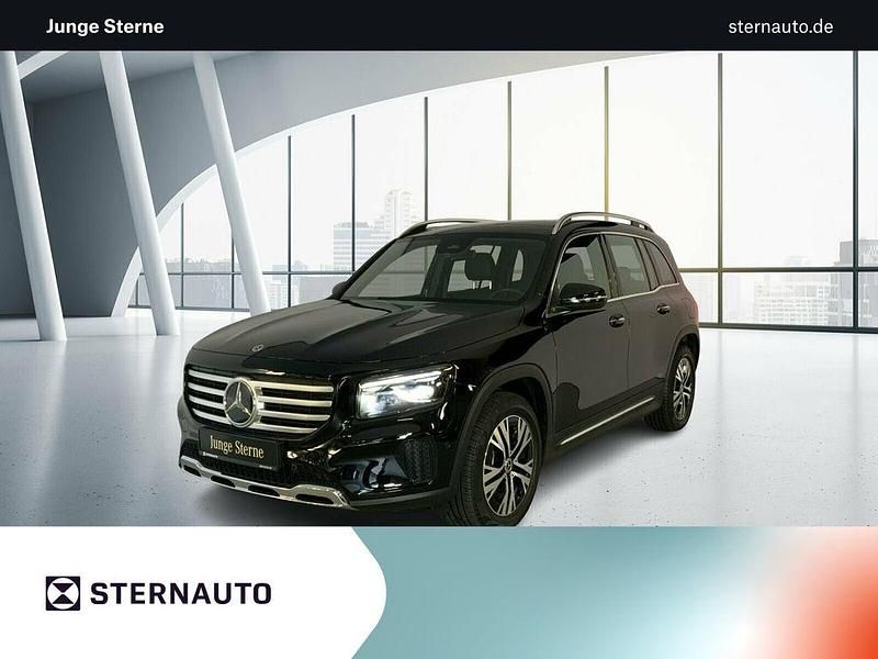 Unilack nachtschwarz Gebraucht 2025 Mercedes GLB200 SUV | 39.980 € (Fairer Preis) - Bild 1/4