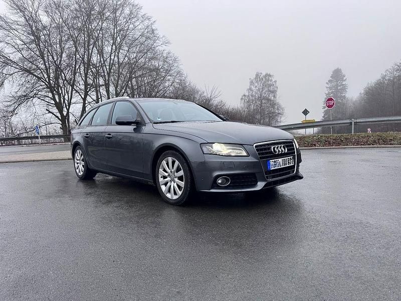 Gebraucht Audi A4 Ambiente 143 PS (105 kW) 2011 Grau Kombi