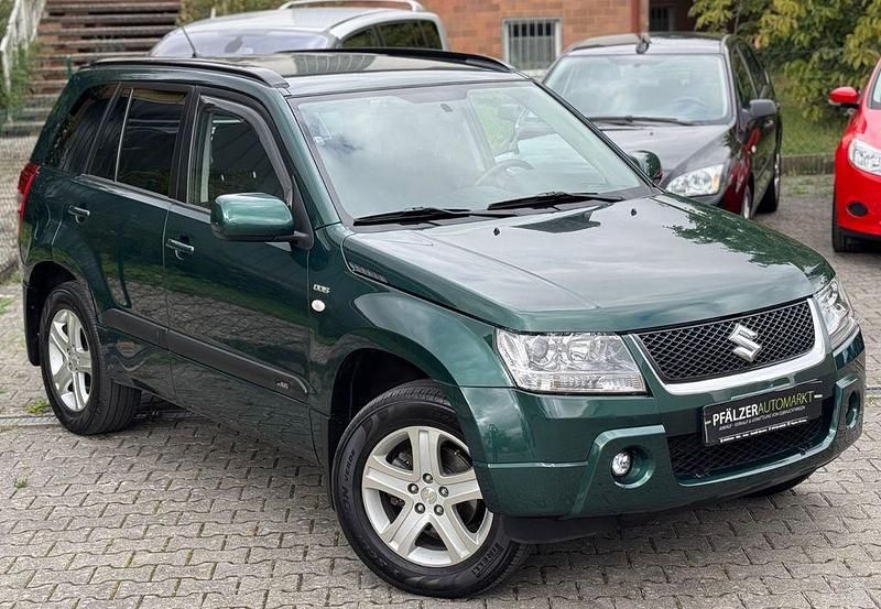 Grün Gebraucht 2006 Suzuki Grand Vitara SUV | 9.499 € (Teuer) - Bild 1/4