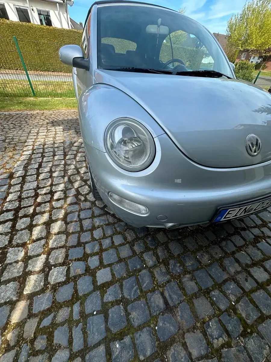 Gebraucht VW New Beetle 105 PS (77 kW) 2005 Silber Kleinwagen