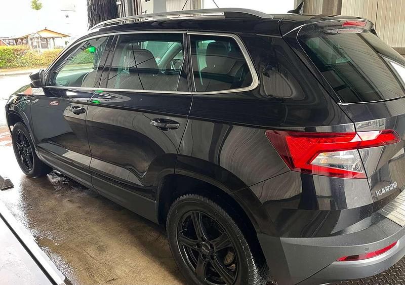 Gebraucht Skoda Karoq Ambition 150 PS (110 kW) 2020 Schwarz SUV