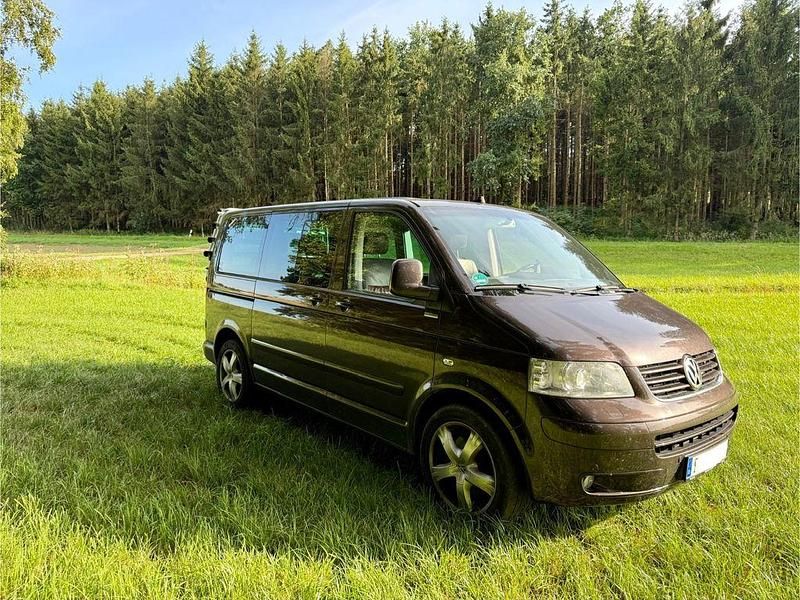 Gebraucht VW T5 Edition 131 PS (96 kW) 2006 Braun Van