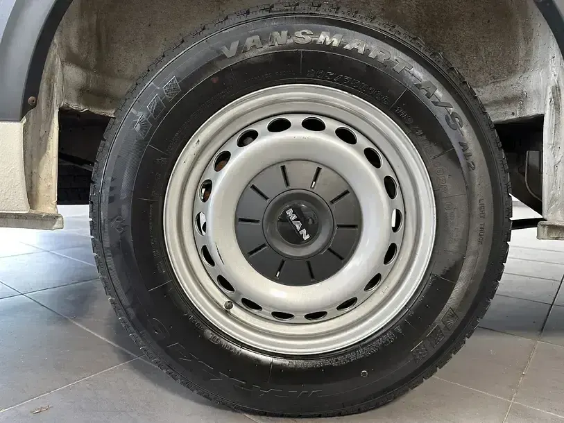 Gebraucht MAN TGE 140 PS (102 kW) 2022 Weiß Van