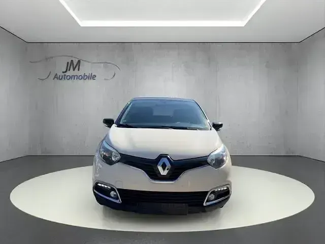 Gebraucht Renault Captur Dynamique 90 PS (66 kW) 2015 Beige SUV