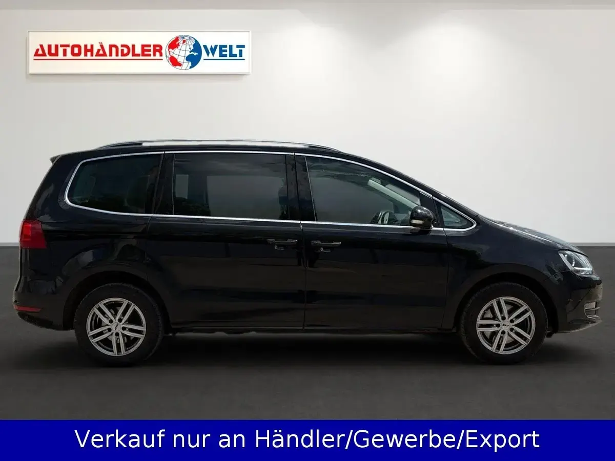 Gebraucht VW Sharan 140 PS (102 kW) 2015 Schwarz Van / Kleinbus