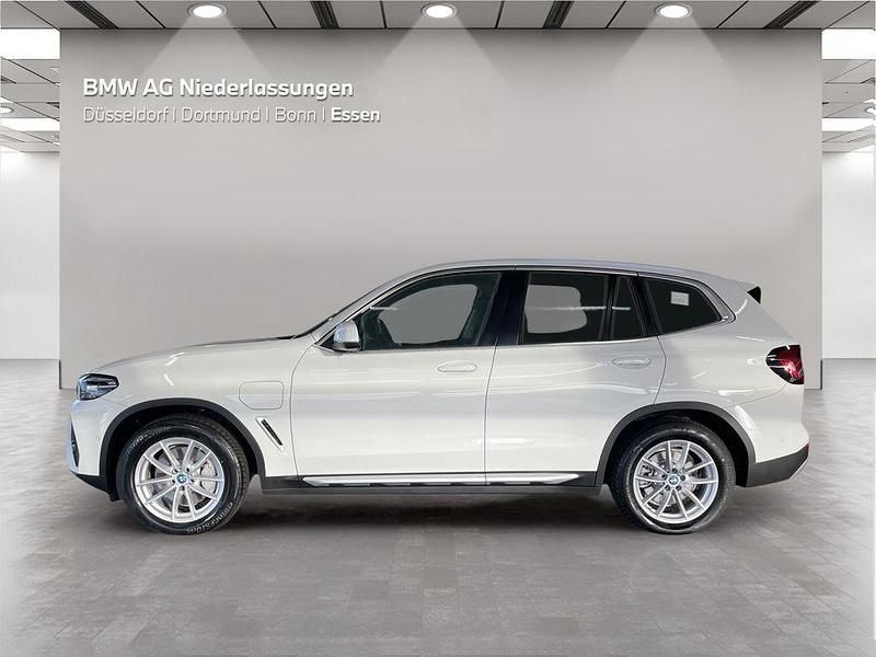 Gebraucht BMW X3 Sport Line 292 PS (214 kW) 2022 Weiß SUV