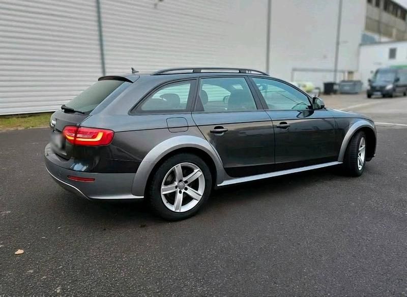 Gebraucht Audi A4 Allroad 177 PS (130 kW) 2013 Braun Kombi