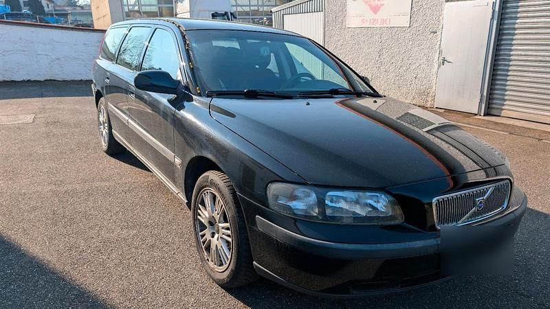 Gebraucht Volvo V70 140 PS (102 kW) 2001 Schwarz Kombi