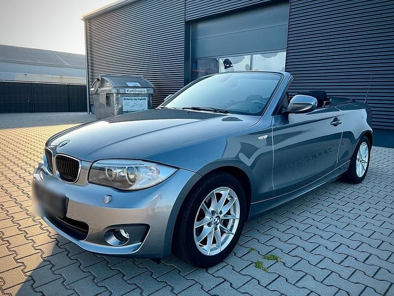 Gebraucht BMW 118 Cabriolet 143 PS (105 kW) 2013 Grau Cabrio