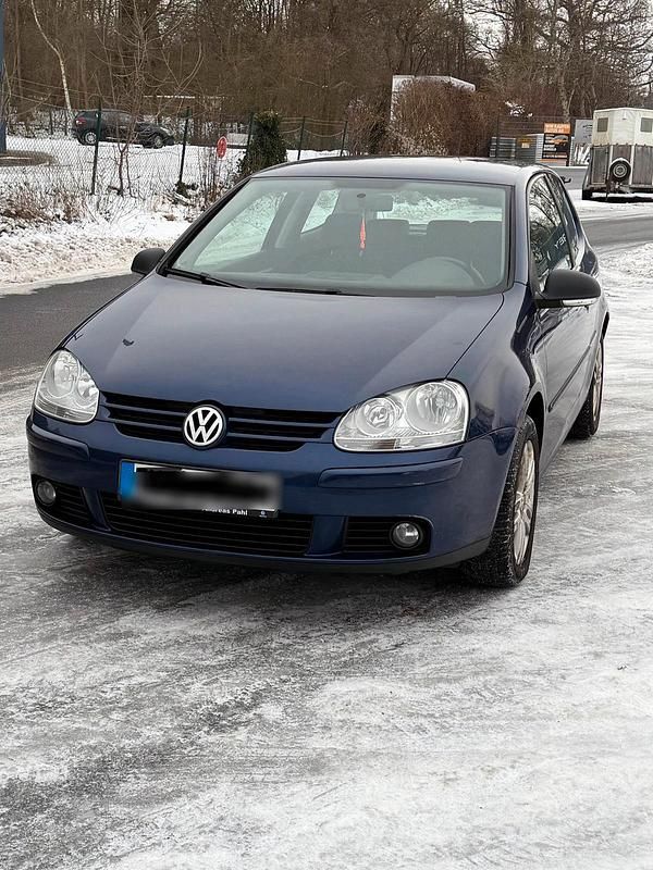 Gebraucht VW Golf V 105 PS (77 kW) 2007 Blau Kleinwagen
