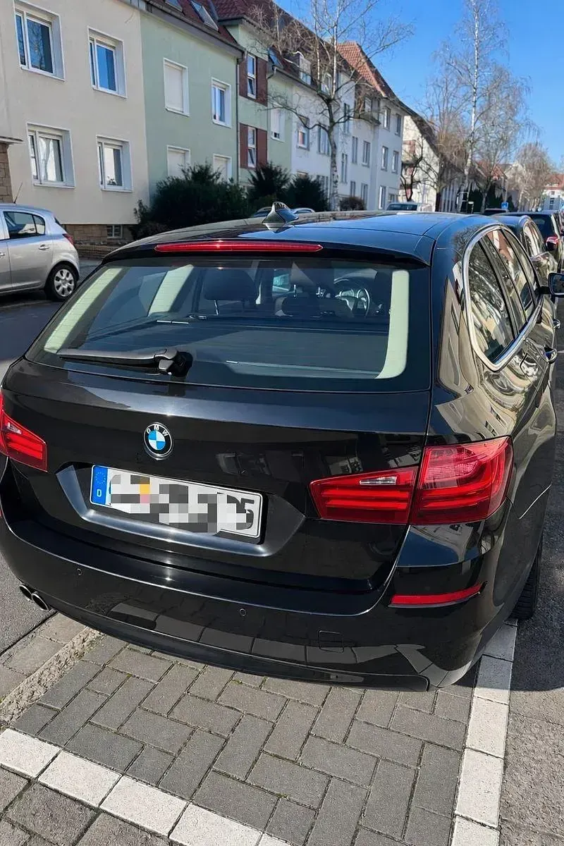 Gebraucht BMW 530 258 PS (189 kW) 2014 Schwarz Kombi