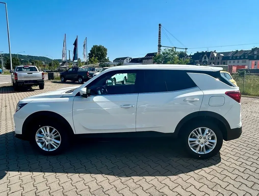 Neu KGM Korando 163 PS (119 kW) 2026 Weiß SUV