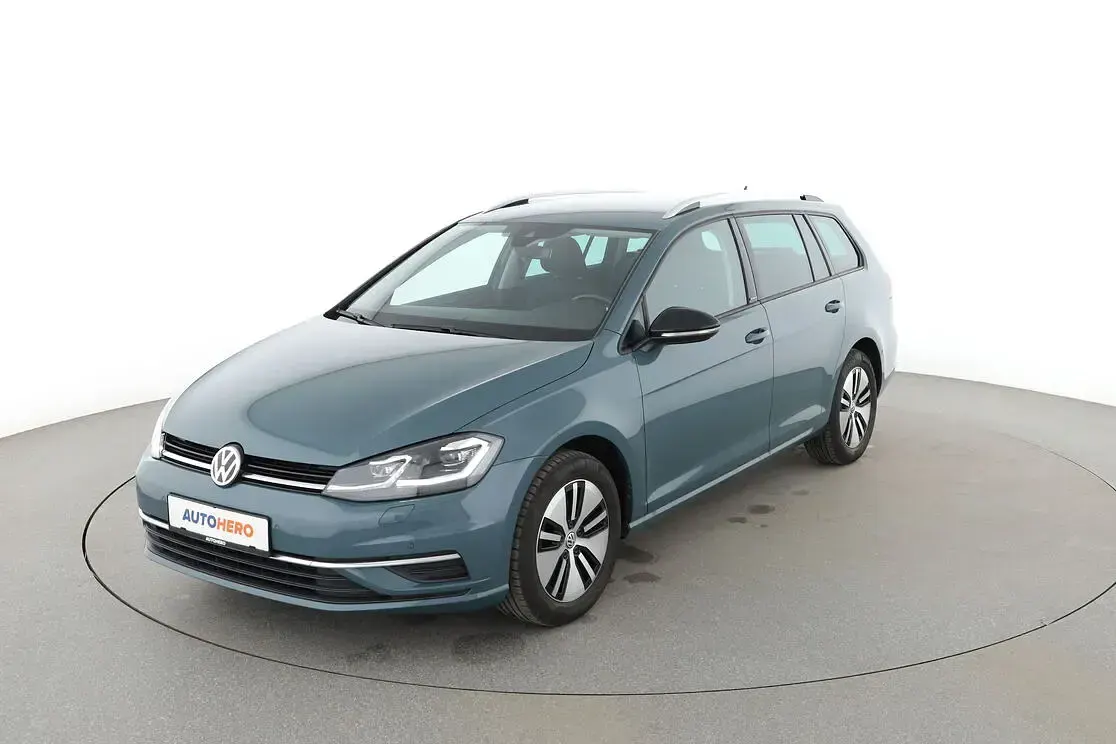 Gebraucht VW Golf VII IQ Drive 2019 Kombi