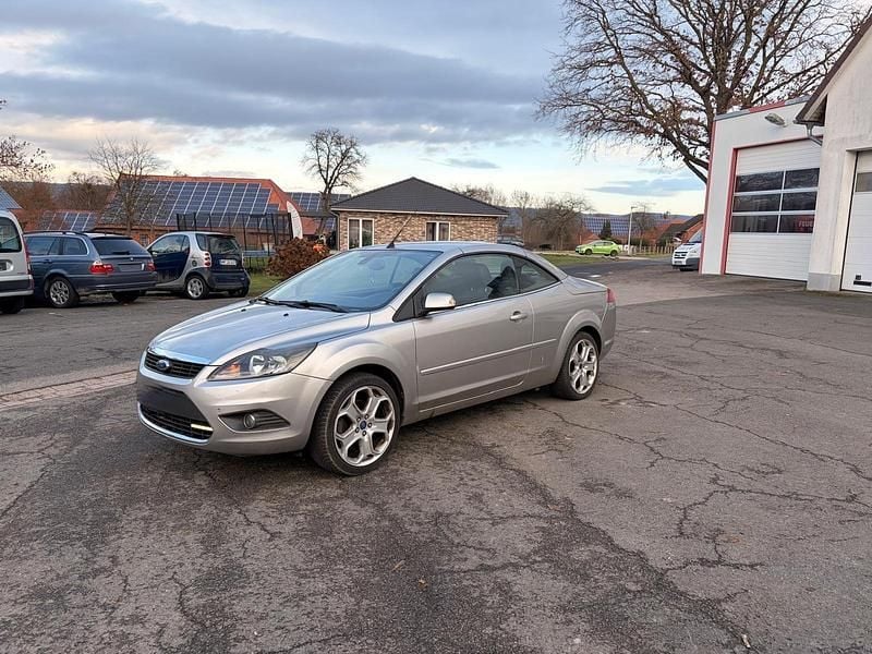 Gebraucht Ford Focus Cabriolet 145 PS (106 kW) 2009 Silber Cabrio