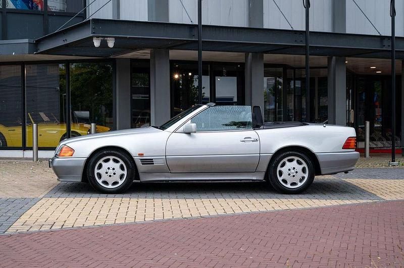 Gebraucht Mercedes SL500 326 PS (239 kW) 1990 Silber Cabrio