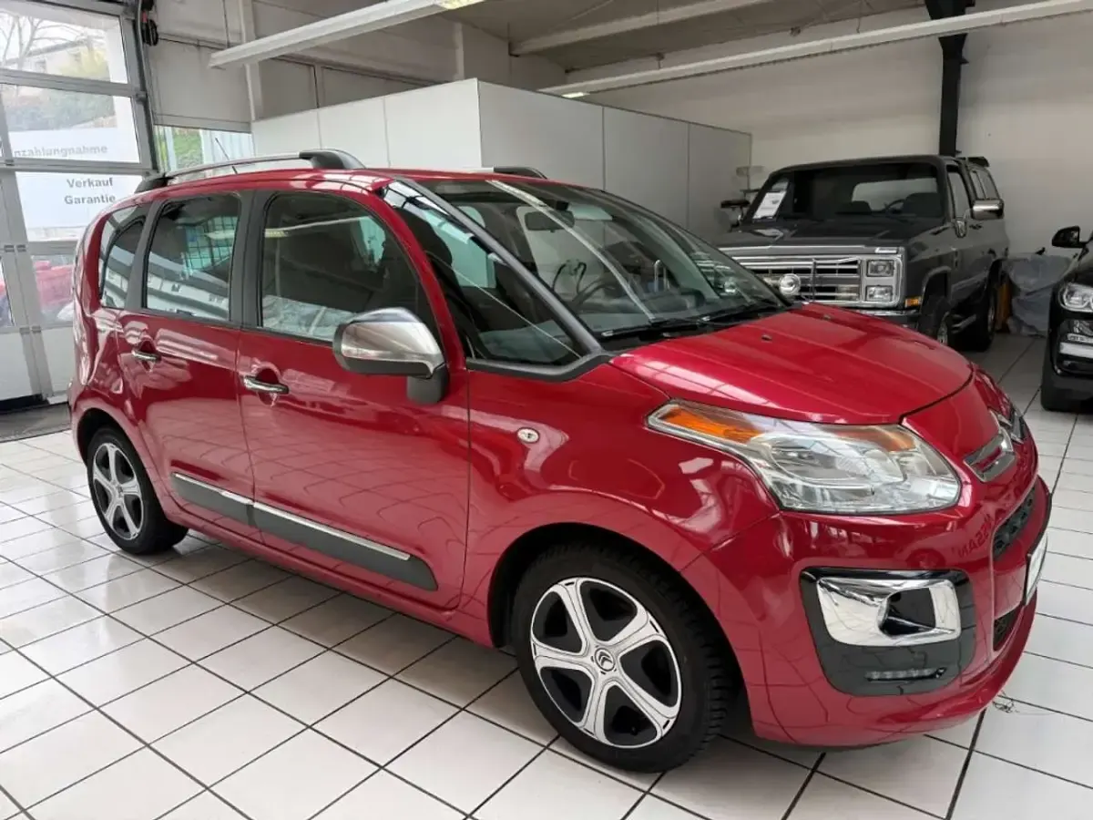 Gebraucht Citroën C3 Picasso SELECTION 95 PS (69 kW) 2016 Lackierung rot rubi/metallicl Van / Kleinbus