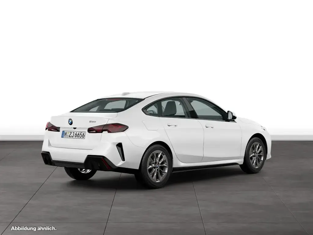 Gebraucht BMW 220 156 PS (114 kW) 2025 Weiß Coupé