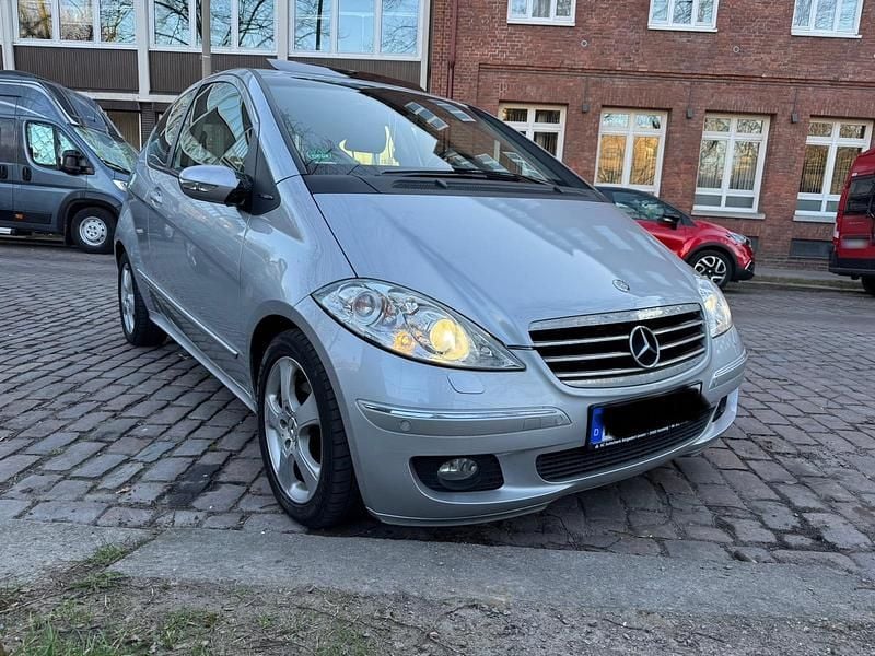 Gebraucht Mercedes A170 116 PS (85 kW) 2005 Silber Kleinwagen