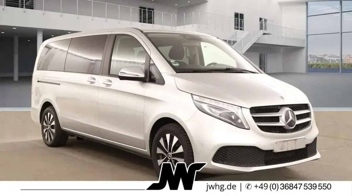 Gebraucht Mercedes V300 Edition 237 PS (174 kW) 2021 Brillantsilber metallic Van / Kleinbus