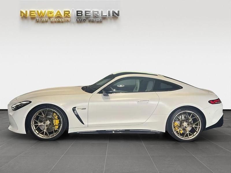 Gebraucht Mercedes AMG GT 63 Premium Plus 585 PS (430 kW) 2024 Magno opalithweiss Coupé