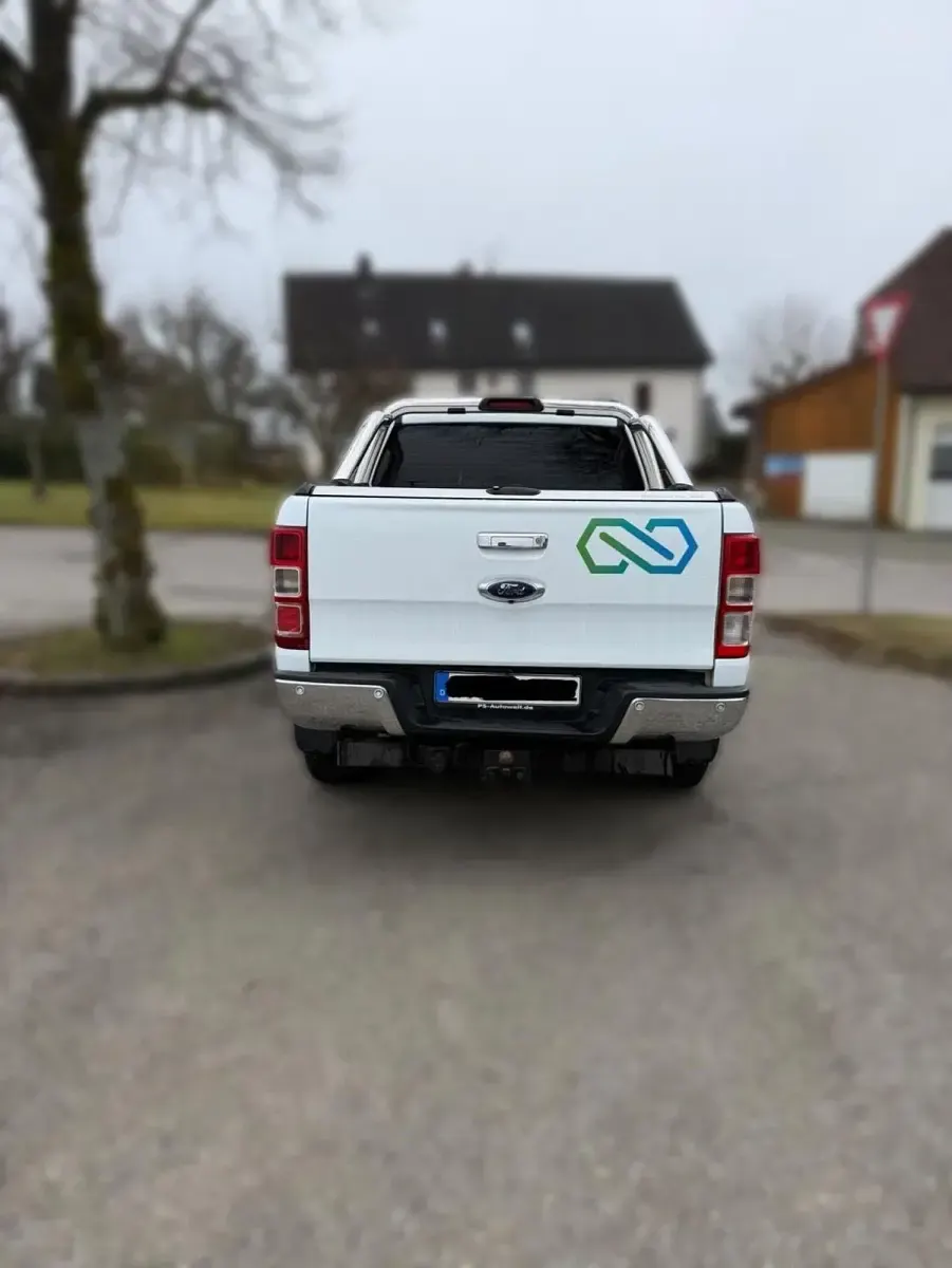 Gebraucht Ford Ranger 200 PS (147 kW) 2017 Weiß Pickup