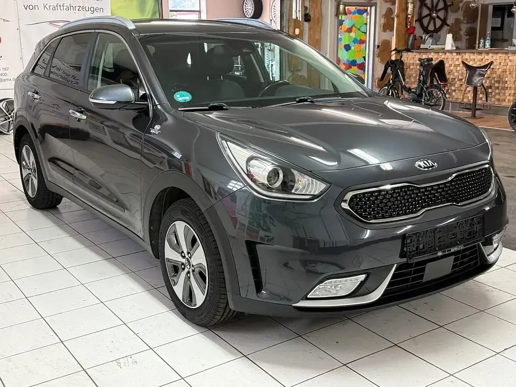 Gebraucht Kia Niro Vision 105 PS (77 kW) 2019 Platinum graphite SUV
