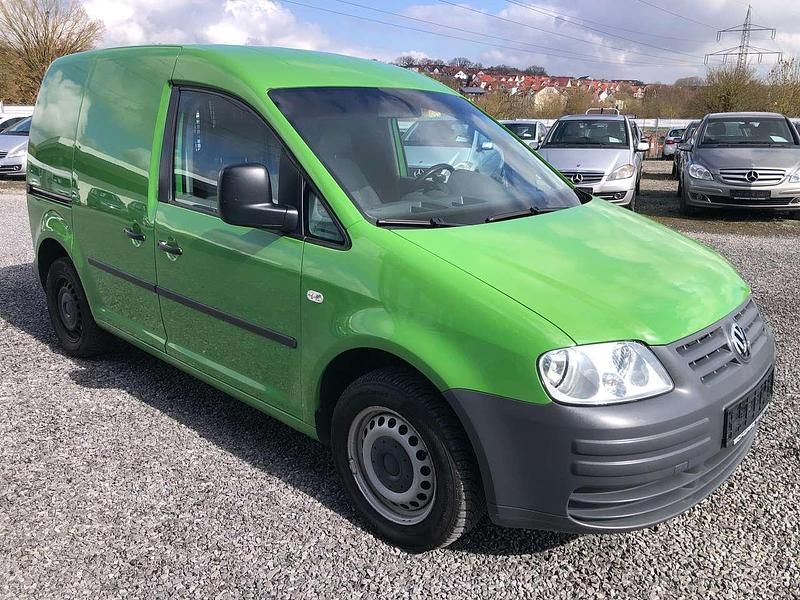 Second-hand VW Caddy 105 CP (77 kW) 2004 Verde Monovolum