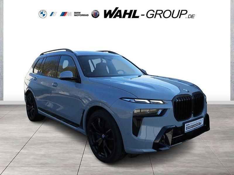 Gebraucht BMW X7 M Sport 352 PS (258 kW) 2022 Grau SUV