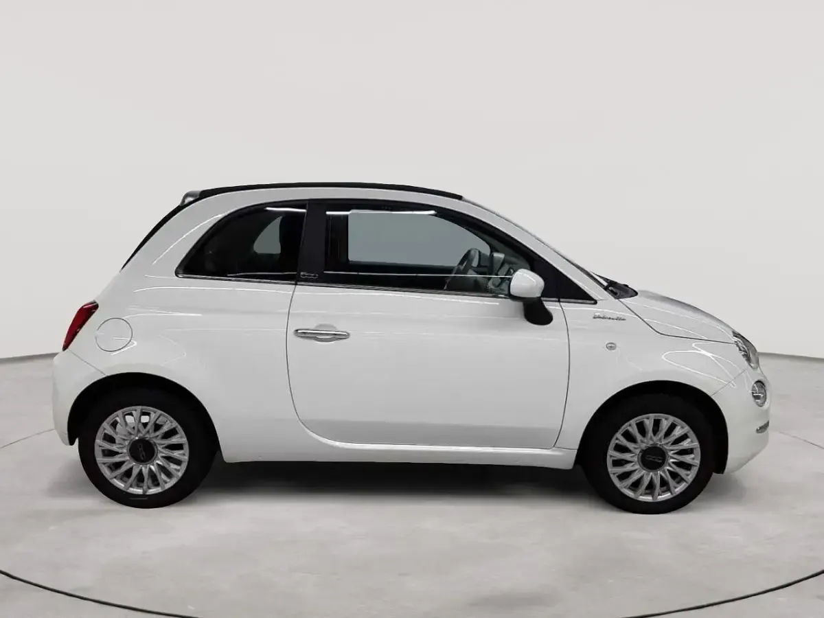 Gebraucht Fiat 500C Dolcevita 70 PS (51 kW) 2023 Gelato weiß Cabrio