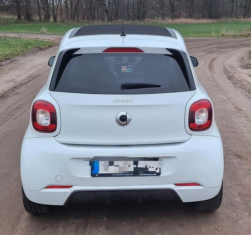 Gebraucht Smart ForFour Brabus 122 PS (89 kW) 2019 Weiß Kleinwagen