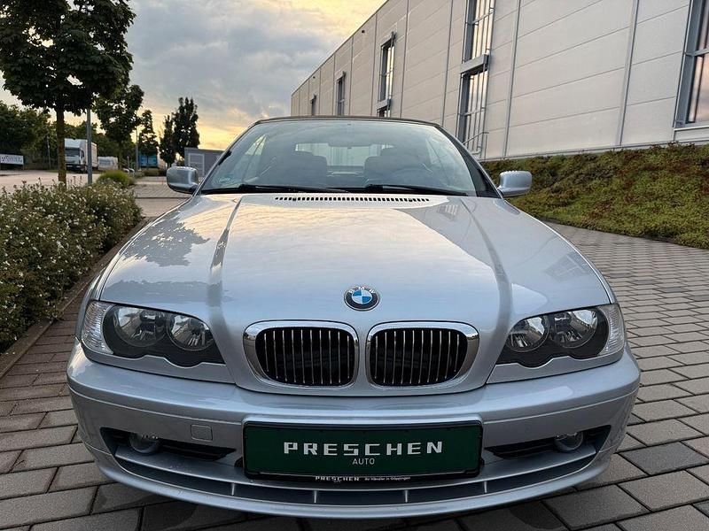 Gebraucht BMW 325 Cabriolet 192 PS (141 kW) 2001 Silber Cabrio