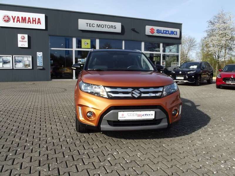 Braun Gebraucht 2017 Suzuki Vitara Comfort+ SUV | 15.490 € (Superpreis) - Bild 1/4