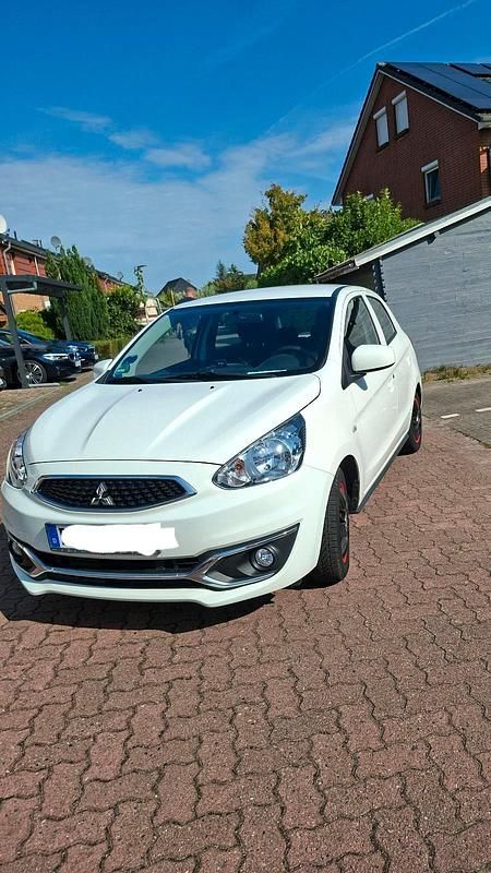 Weiß Gebraucht 2019 Mitsubishi Space Star Kleinwagen | 5.600 € (Guter Preis) - Bild 1/4