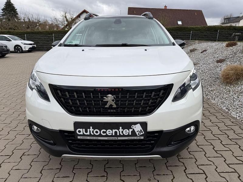 Gebraucht Peugeot 2008 GT-line 120 PS (88 kW) 2019 Weiß SUV