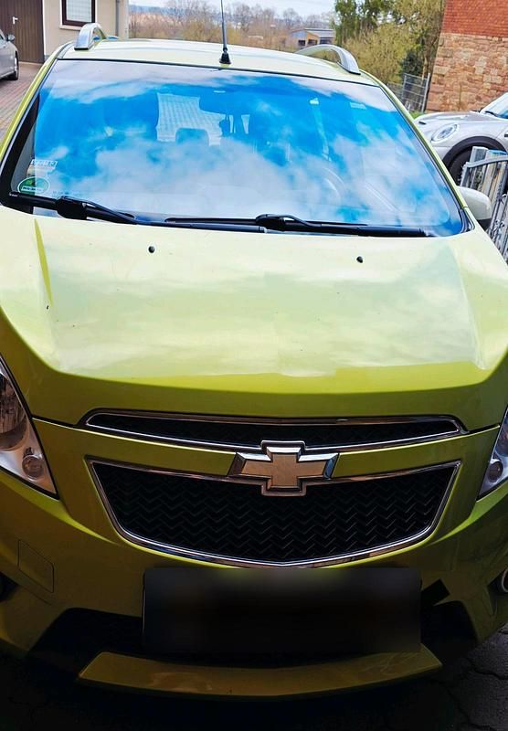 Gebraucht Chevrolet Spark 82 PS (60 kW) 2011 Grün Kleinwagen