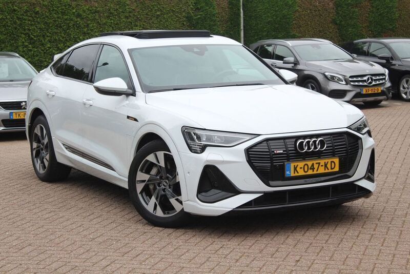 Weiß Gebraucht 2020 Audi e-tron Sportback Sport SUV | 26.999 € (Etwas zu teuer) - Bild 1/4