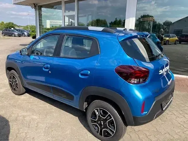 Usata Dacia Spring 33 kW (45 CV) 2022 Blu Utilitaria